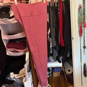 COPY - Gently used lululemon leggings